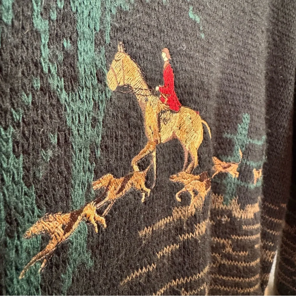 Vintage Astra Fox Hunt Dogs & Horse Equestrian Themed Knit Sweater Size Small - Picture 4 of 8